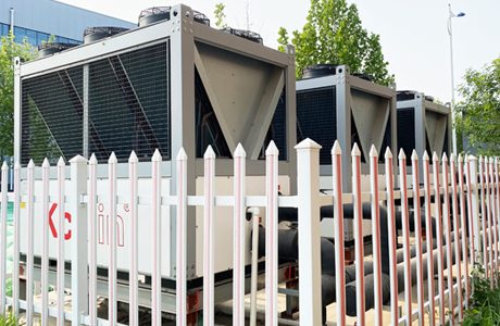 探索低溫模塊式風(fēng)冷熱泵機(jī)組的技術(shù)亮點(diǎn)與應(yīng)用